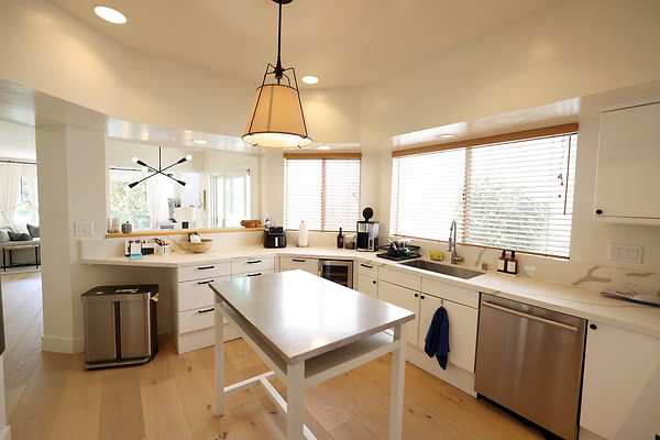 784A Kitchen 0747