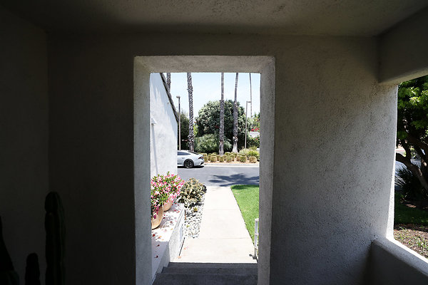 784A Front Door rev 0816