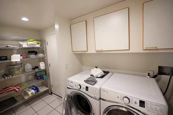 784A Laundry Room 0756