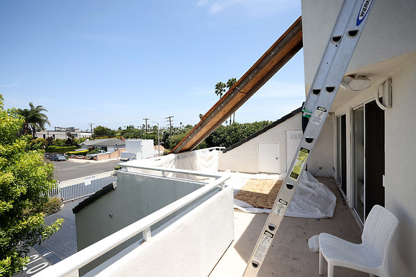 786A Front Deck 0835