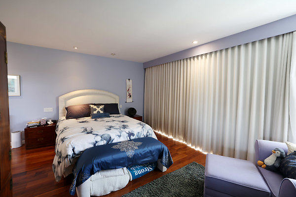 786A Master Bedroom 0901