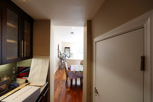 786A Kitchen Pantry 0862