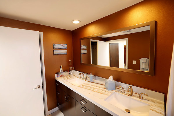 786A Bathroom 0883