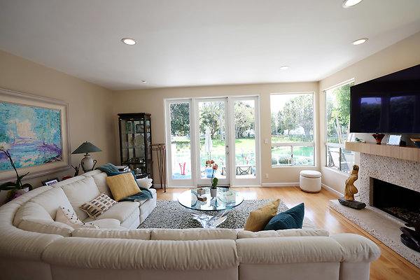 786A Living Room 0844