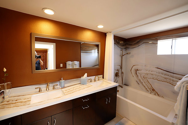 786A Bathroom 0882