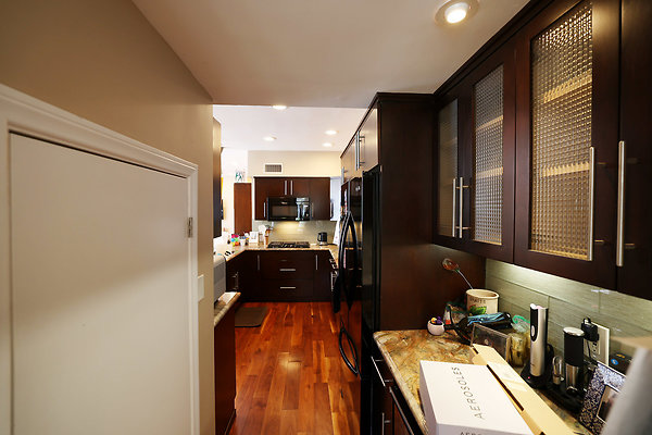786A Kitchen Pantry 0861