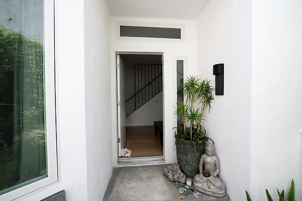 Front Door 1011