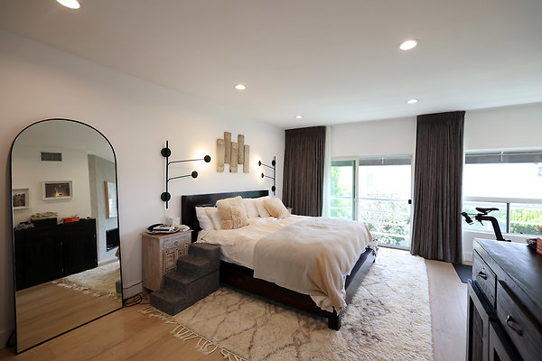 Master Bedroom 1079