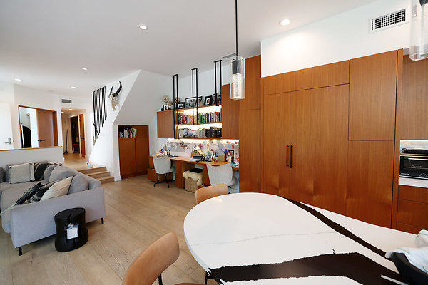 Kitchen &amp; LIving Room 1063