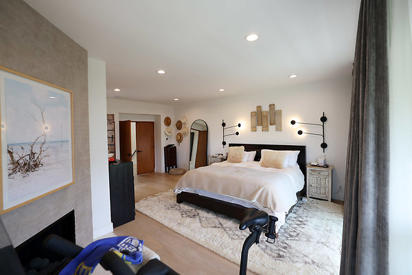 Master Bedroom 1082