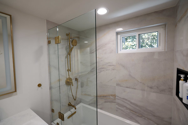 794A Bathroom 1162