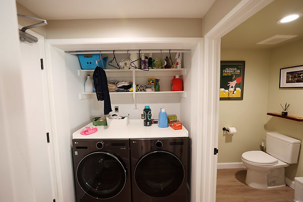 794A Laundry Closet 1144