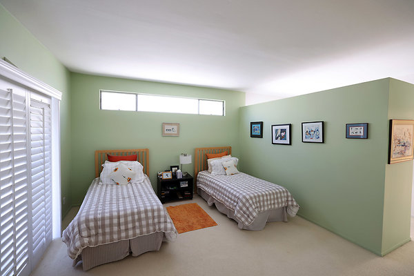 799A Bedroom 0647