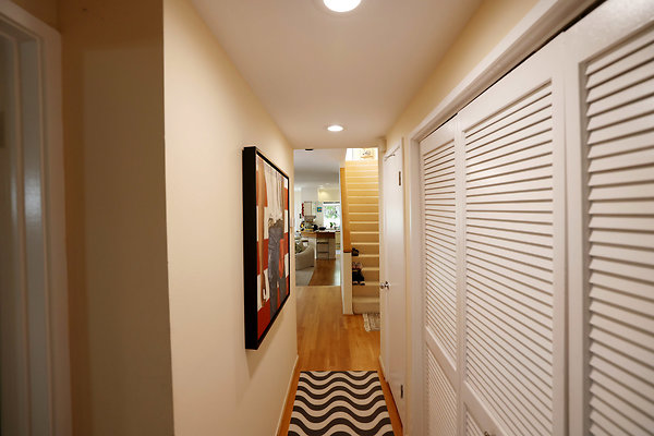 799A Hallway fron Garage 0603