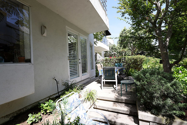 799A Patio 0585 799A Patio 0585