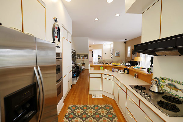 799A Kitchen2 0620