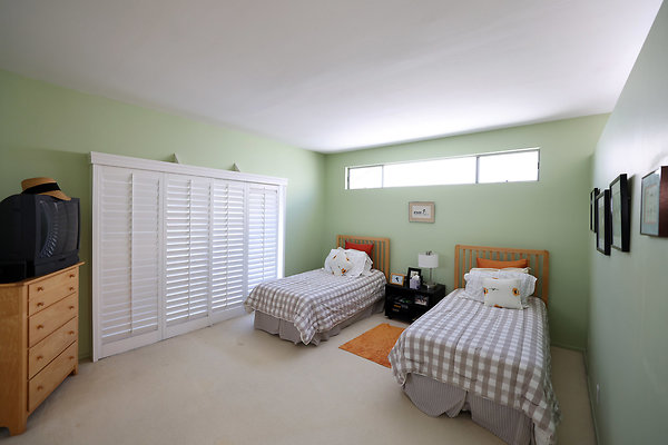 799A Bedroom 0646