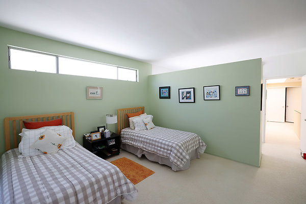 799A Bedroom 0649