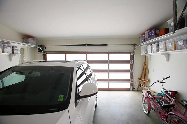 Garage 0102 Garage 0102