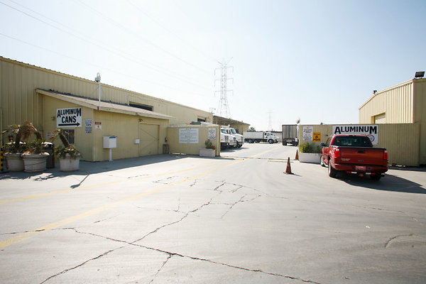 Yard Entrance 0015 1 Yard Entrance 0015 1