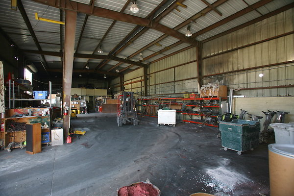 Mechanic Shop 0038 1 Mechanic Shop 0038 1