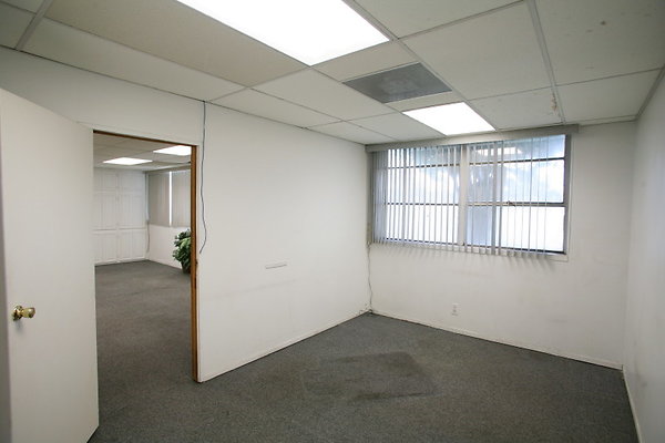 Foam Warehouse Office 0143 1