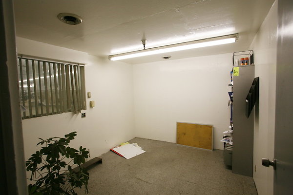 Foam Warehouse Office 0123 1