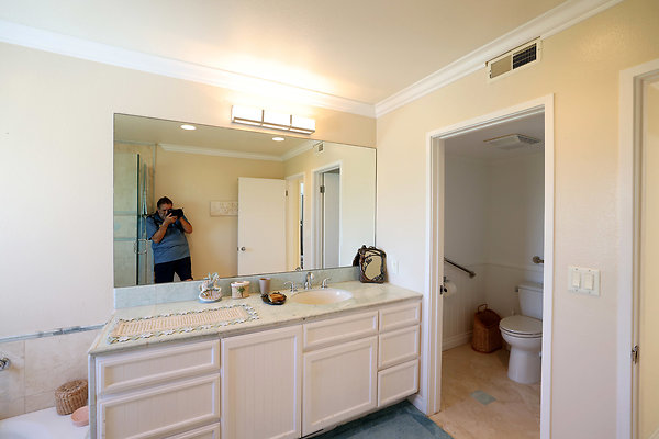 782A Bathroom2 0104