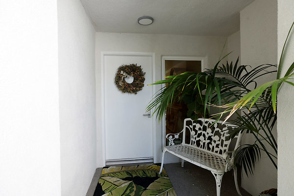 782A Front Porch 0006