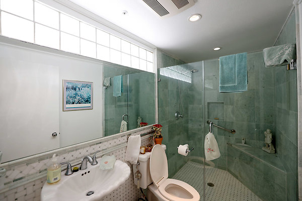 782A Bathroom1 0063