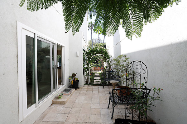 782A Patio RS1 0011