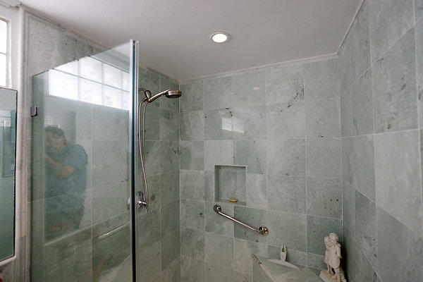 782A Bathroom1 0065