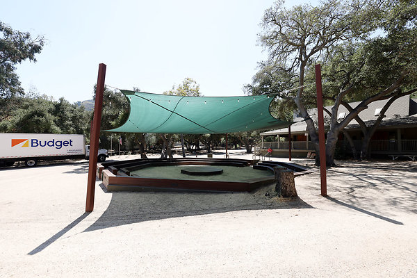 Camp Square 4671