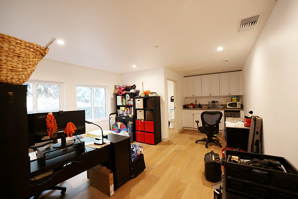 Office4 4699 Office4 4699