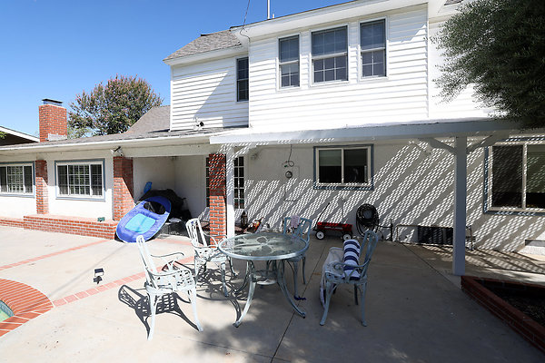 582A Patio 0251 582A Patio 0251