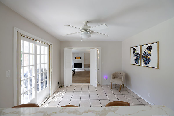 582A Breakfast Room1 0224