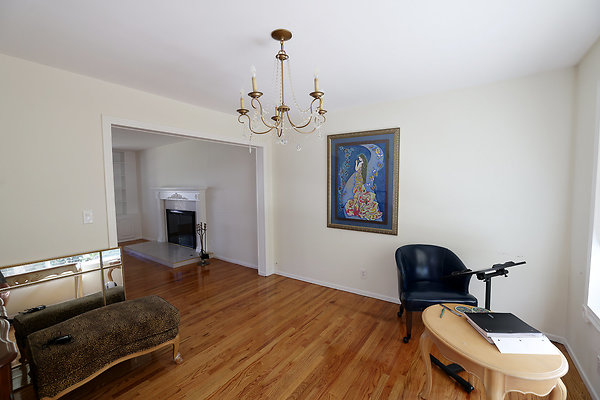 582A Dining Room 0211