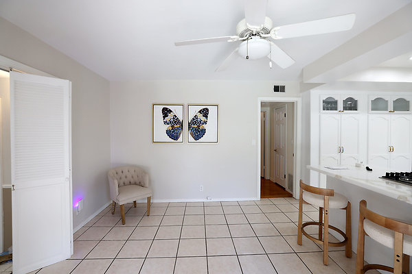 582A Breakfast Room4 0227