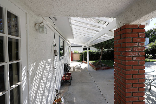 582A Patio 0250 582A Patio 0250