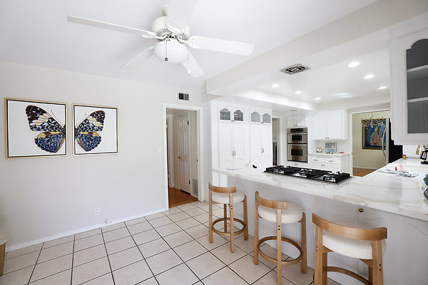 582A Breakfast Room 0228