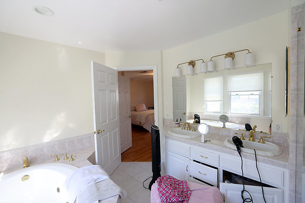 582A Master Bathroom 0278 582A Master Bathroom 0278