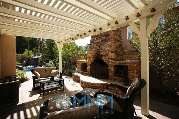 032A RS Fireplace Patio 0046 1