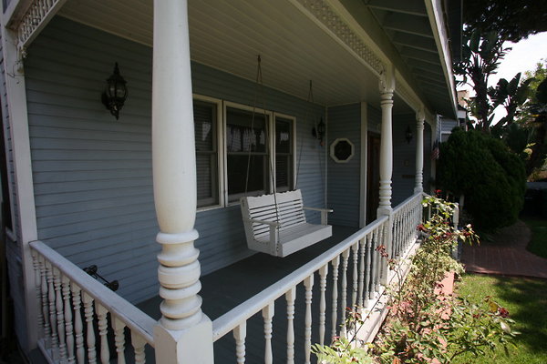 Front Porch 0015 1