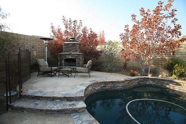 Pool  Patio Fireplace 0337 1