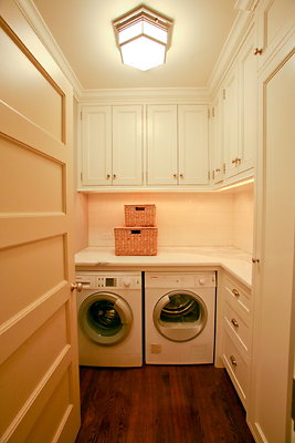 Laundry Room1 1
