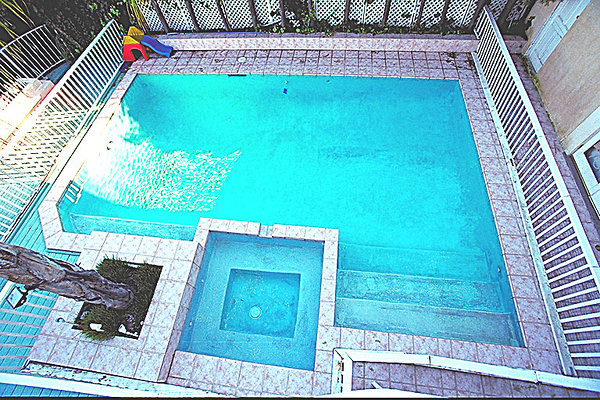Pool looking down 0023