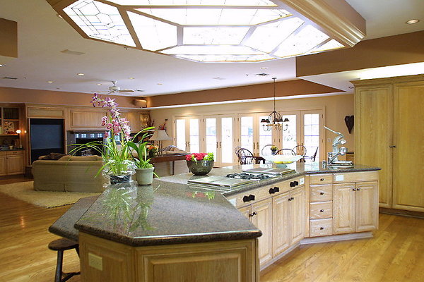 167A Kitchen &amp; Family Room 0137 28 1