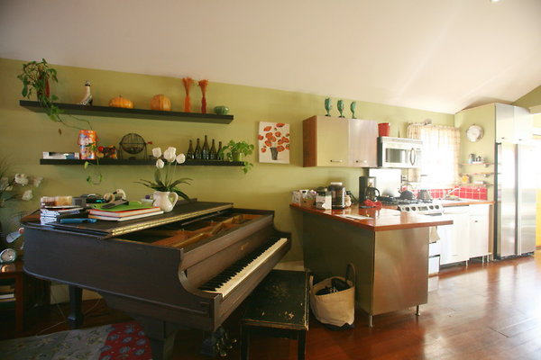 162A Living Room &amp; Kitchen 0110 1