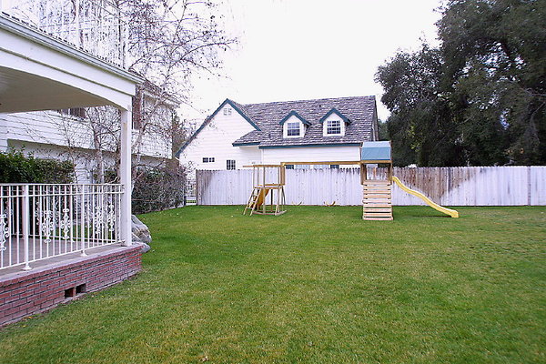 Backyard 4570