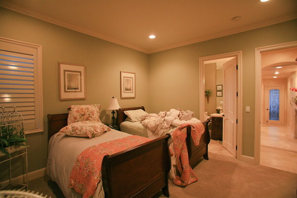 3rd Floor Guest Bedroom1-3 1